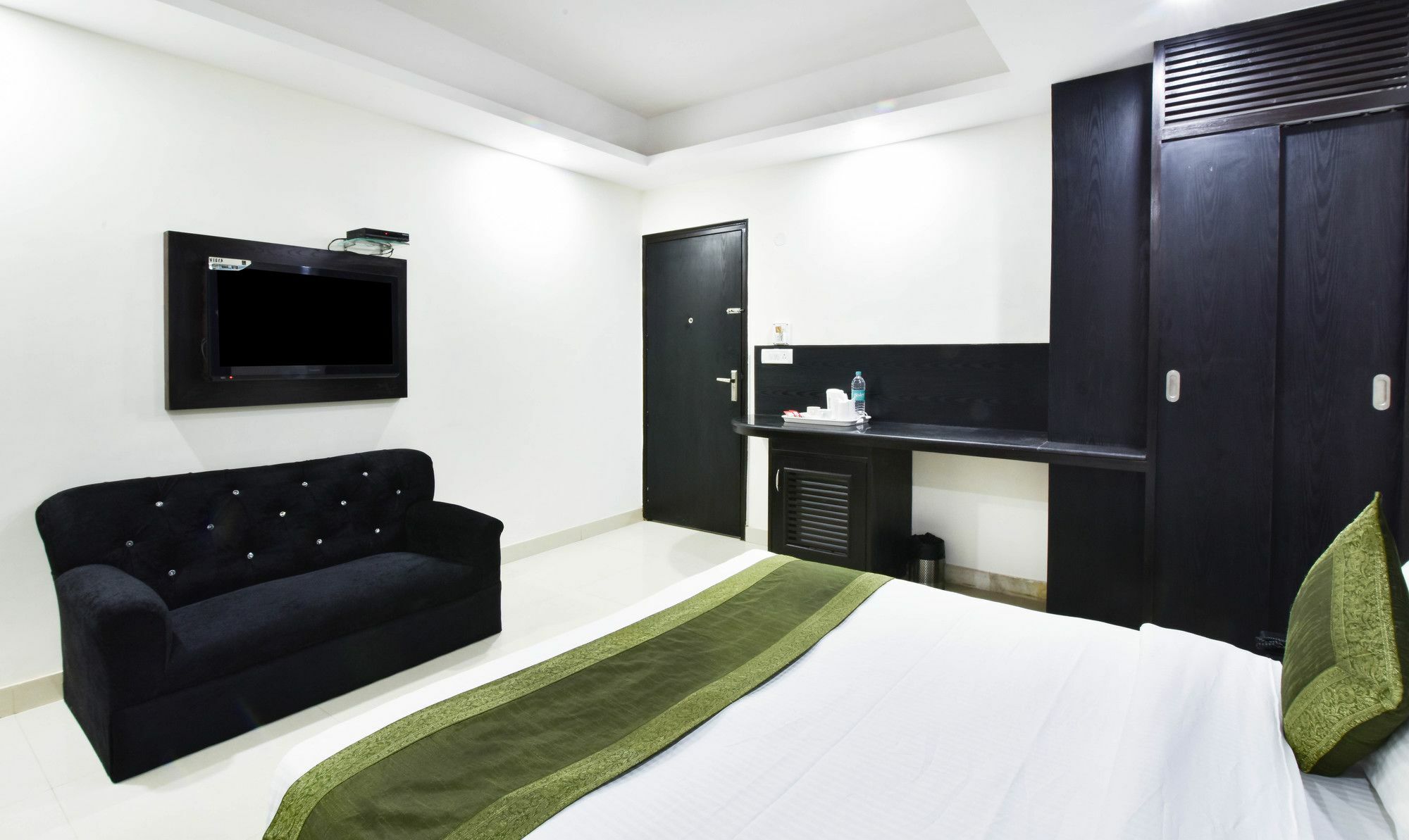 Hotel Treebo Mehar Castle Delhi  Exterior foto
