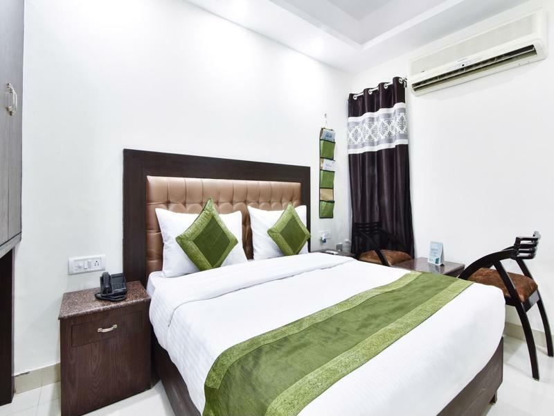 Hotel Treebo Mehar Castle Delhi  Exterior foto